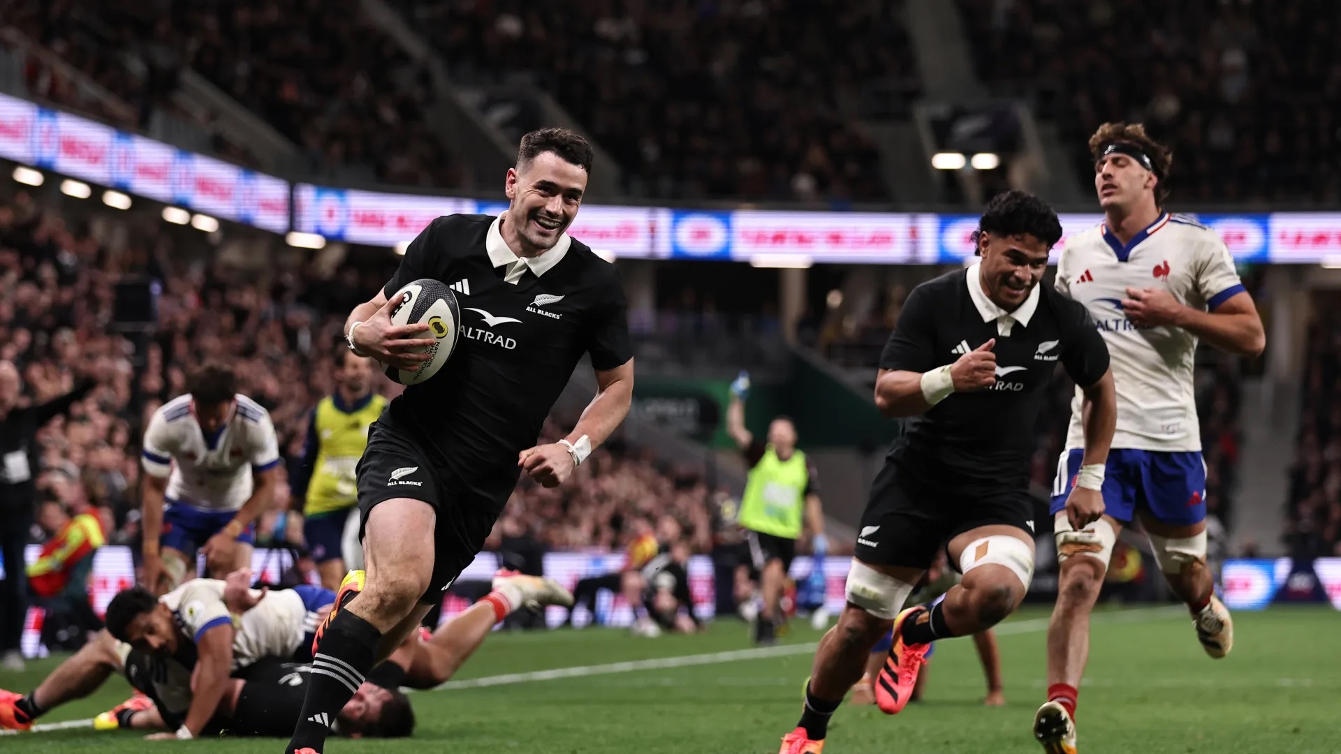 France Bounce Back to Lead the North After Christchurch Heartbreak